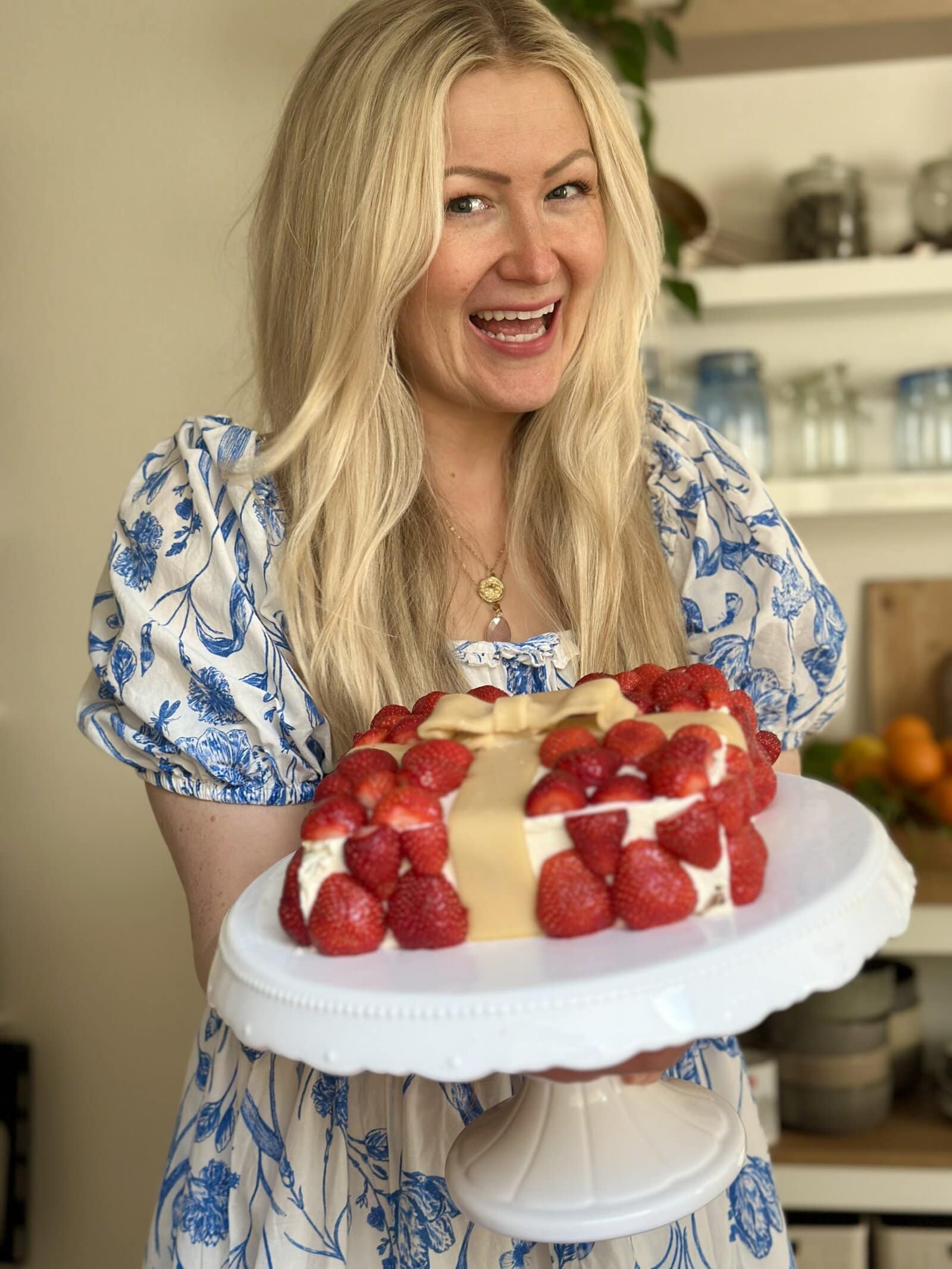 Itsglutenfreebaby aurelie Frazu mit glutenfreiem Kuchen